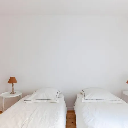 3 Bedroom Flat Close Montmartre 公寓 *
