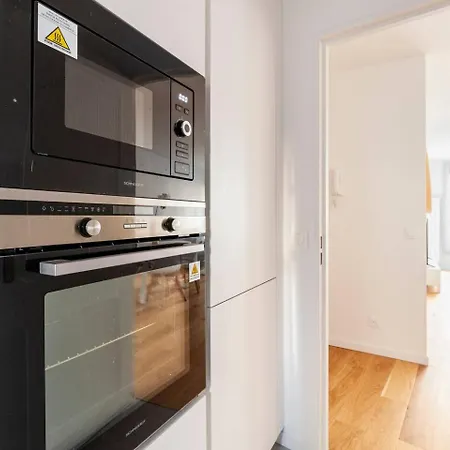 3 Bedroom Flat Close Montmartre 公寓 *